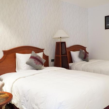 Khach San Son Nu Hotel Bac Kan Екстериор снимка