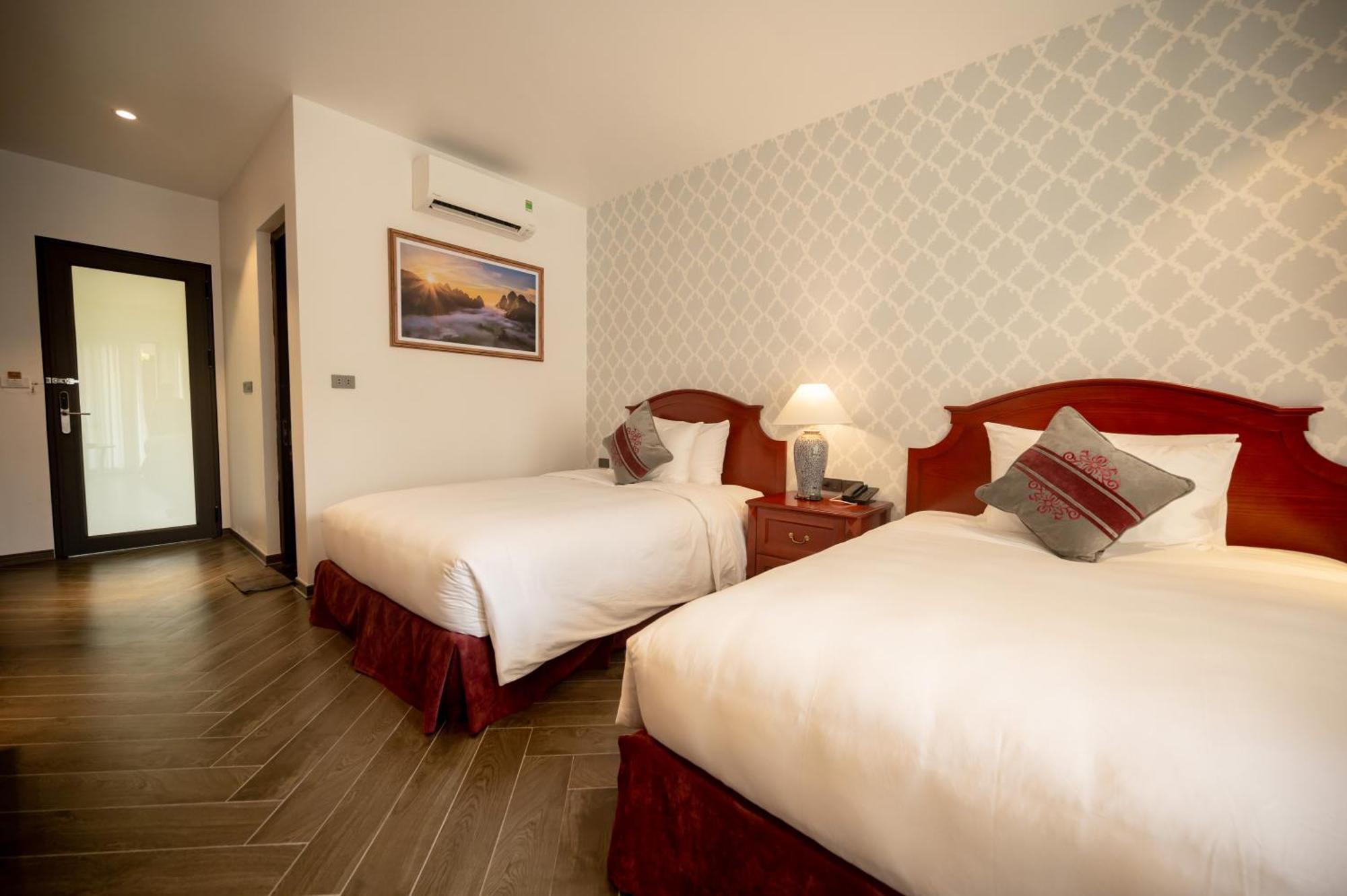 Khach San Son Nu Hotel Bac Kan Екстериор снимка